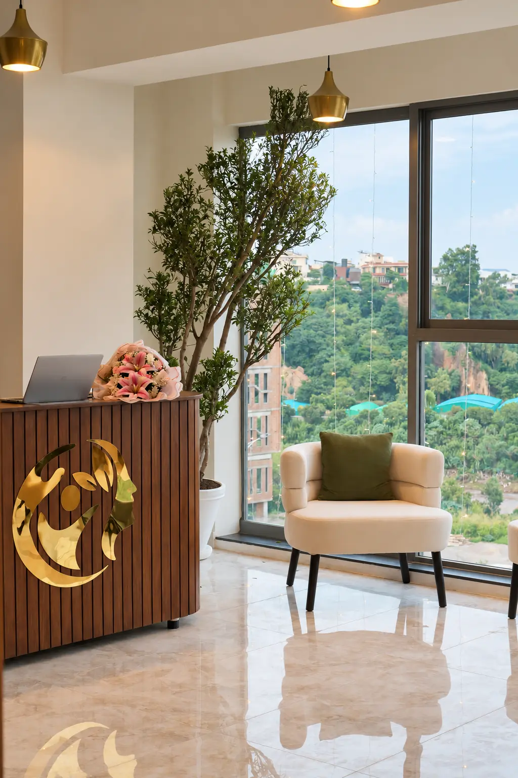 MonTherapy clinic reception in natural daylight